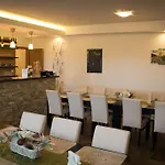 Vinařský Přední Hora 3* Velké Bílovice